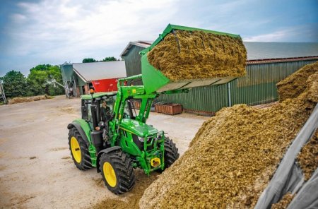 Pro všechny modely je k dispozici varianta s rychlostí 50 km/h, která šetří cenný čas při silniční přepravě a zvyšuje tak celkovou produktivitu.